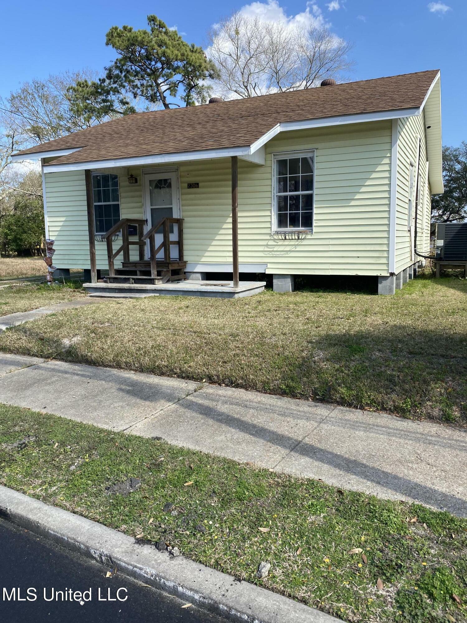 Property Photo: 2306 Canty Street MS 39567