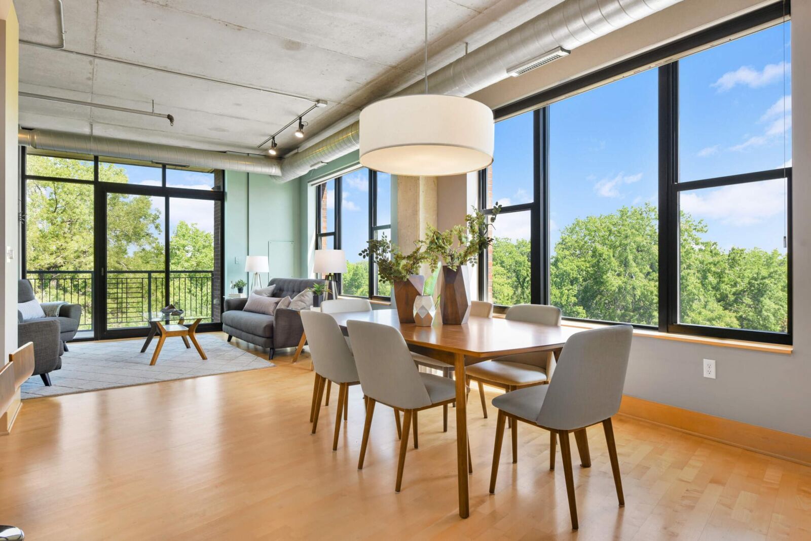 Property Photo:  150 2nd Street NE B402  MN 55413 