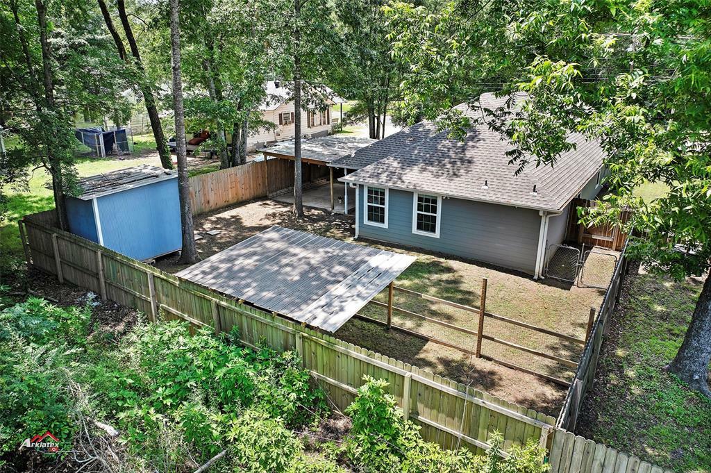 Property Photo:  1502 S Commerce Street  TX 75662 