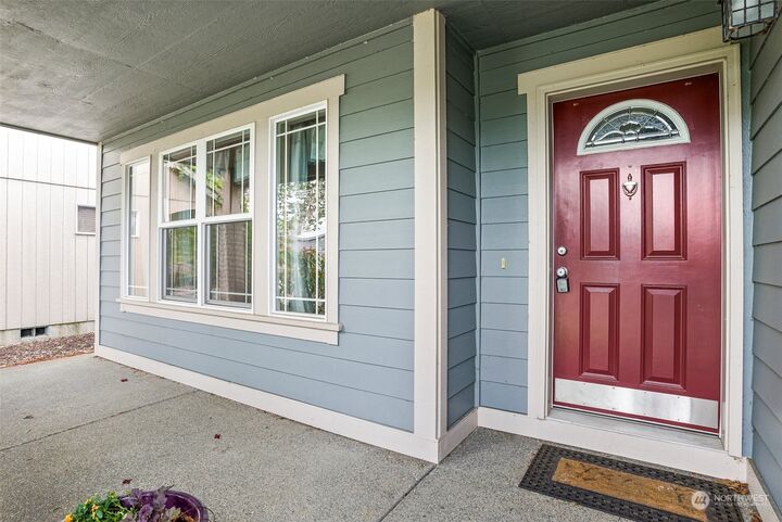 Property Photo: 422 Stadium Court WA 98565