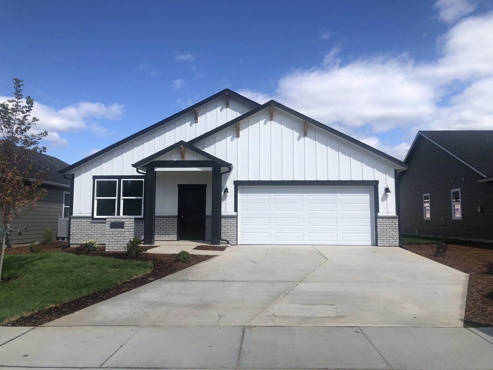 Property Photo:  1315 E 12th St  WA 99006 