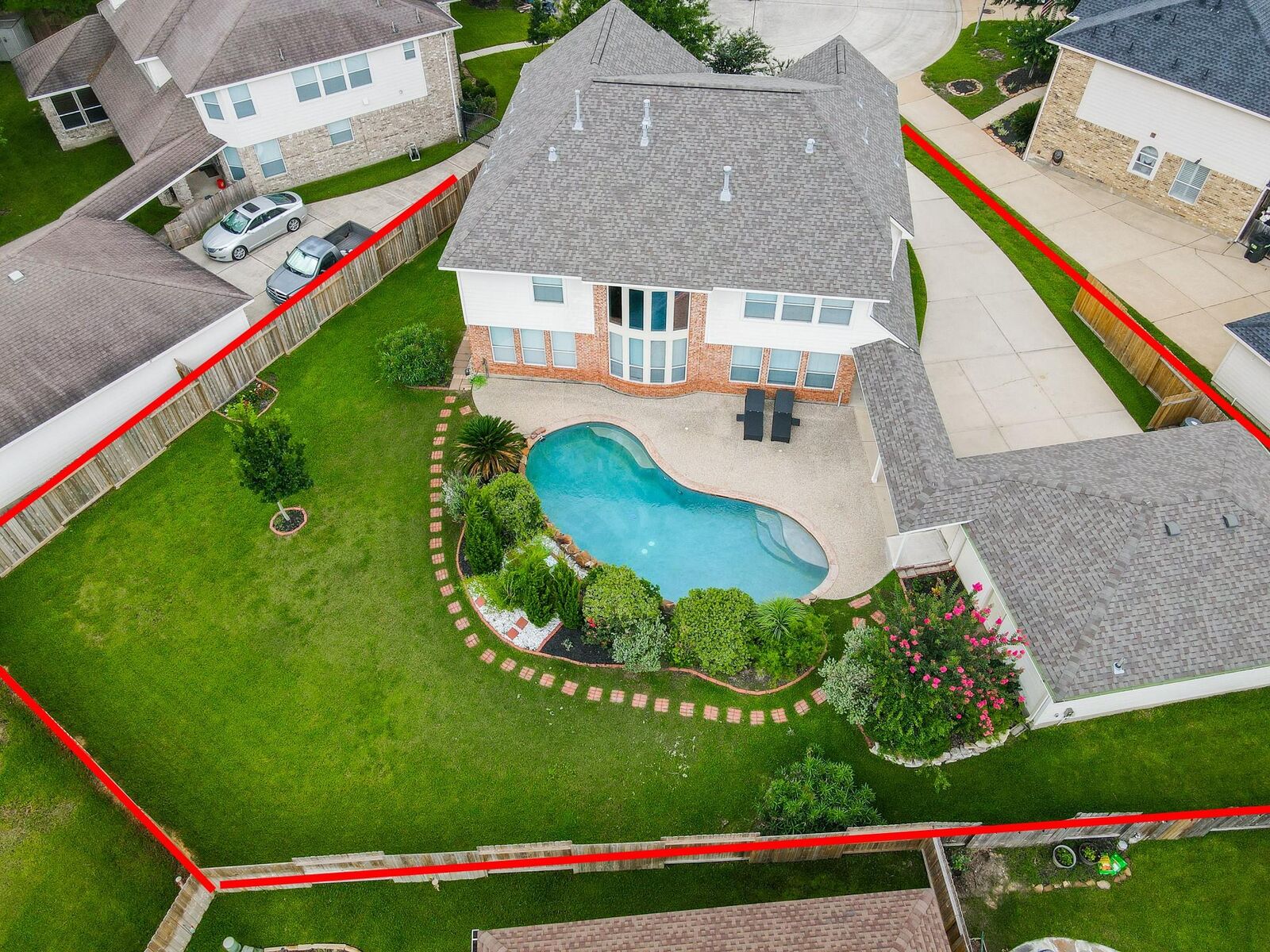 Property Photo: 6303 Auburn Terrace Court TX 77389