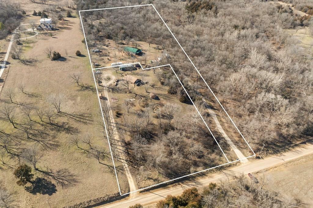 Property Photo:  2825B Cr 4550 N/A  KS 67337 