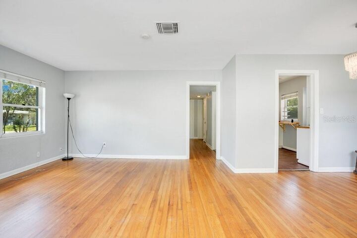 Property Photo:  3013 Knollwood Circle  FL 32804 