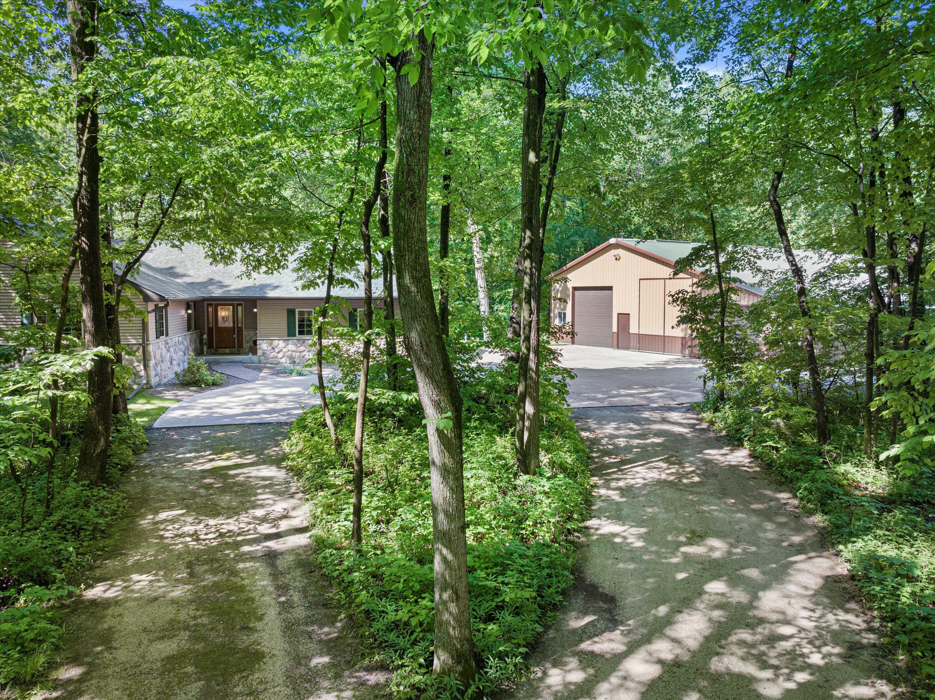 Property Photo:  N6461 Ziebell Rd  WI 53549 