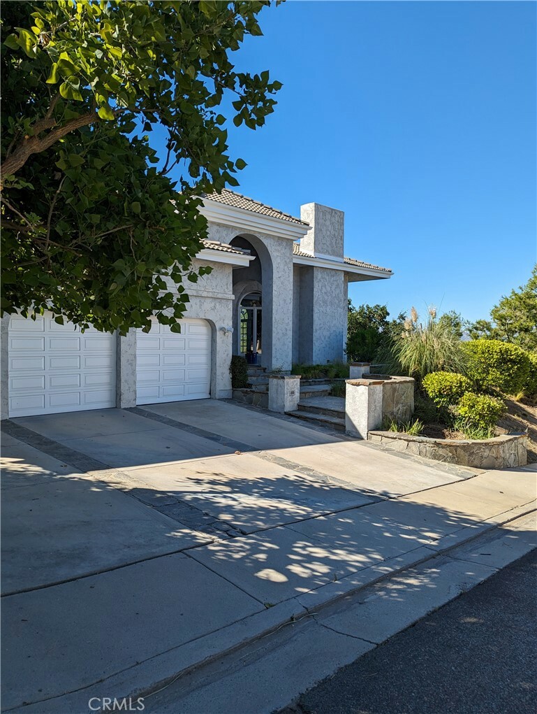 Property Photo:  4015 Clarinda Drive  CA 91356 