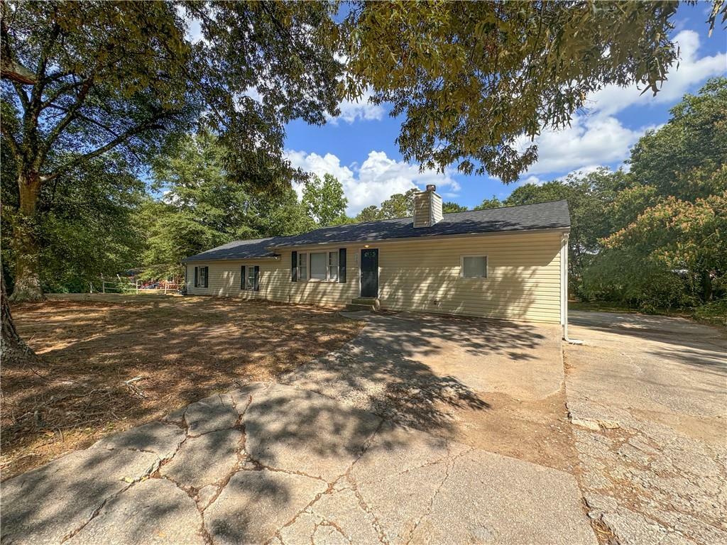 6862 Old Beulah Road  Lithia Springs GA 30122 photo