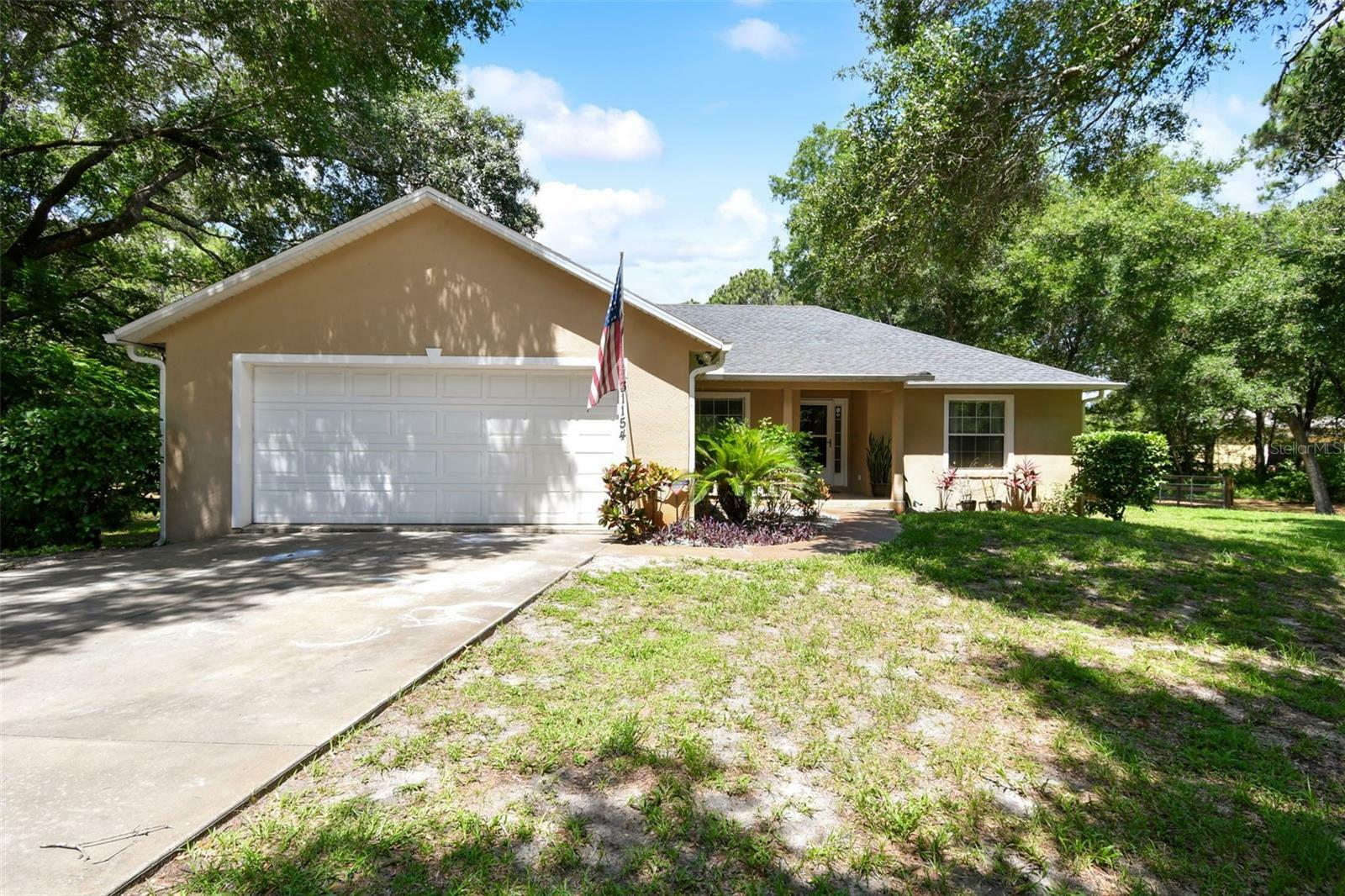 Property Photo:  31154 Lochmore Circle  FL 32776 