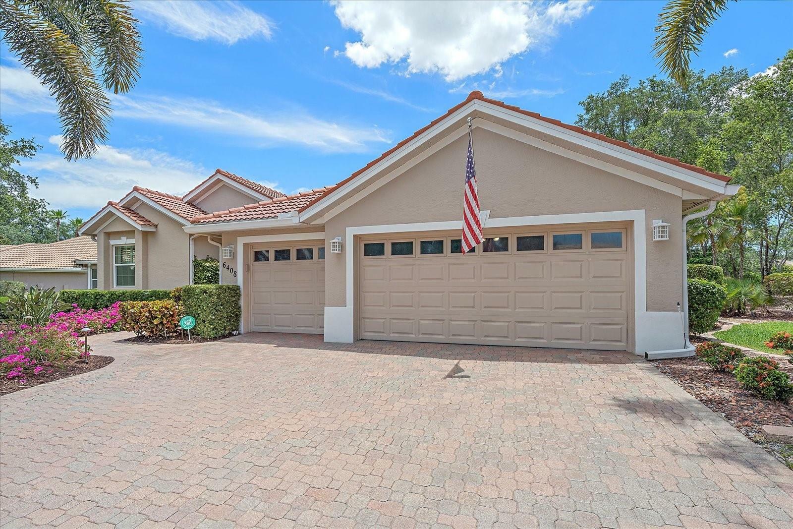 Property Photo: 6408 Grand Point Avenue FL 34201