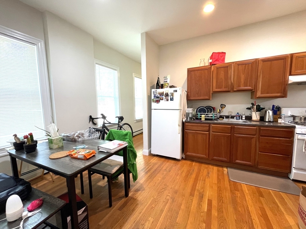 Property Photo: 1 McLean Pl 1 MA 02140