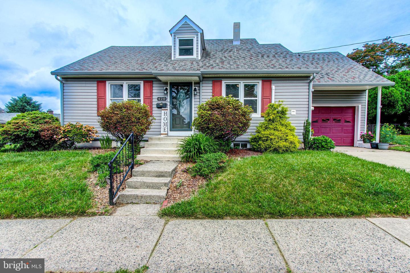 Property Photo: 420 S Cannon Avenue PA 19446