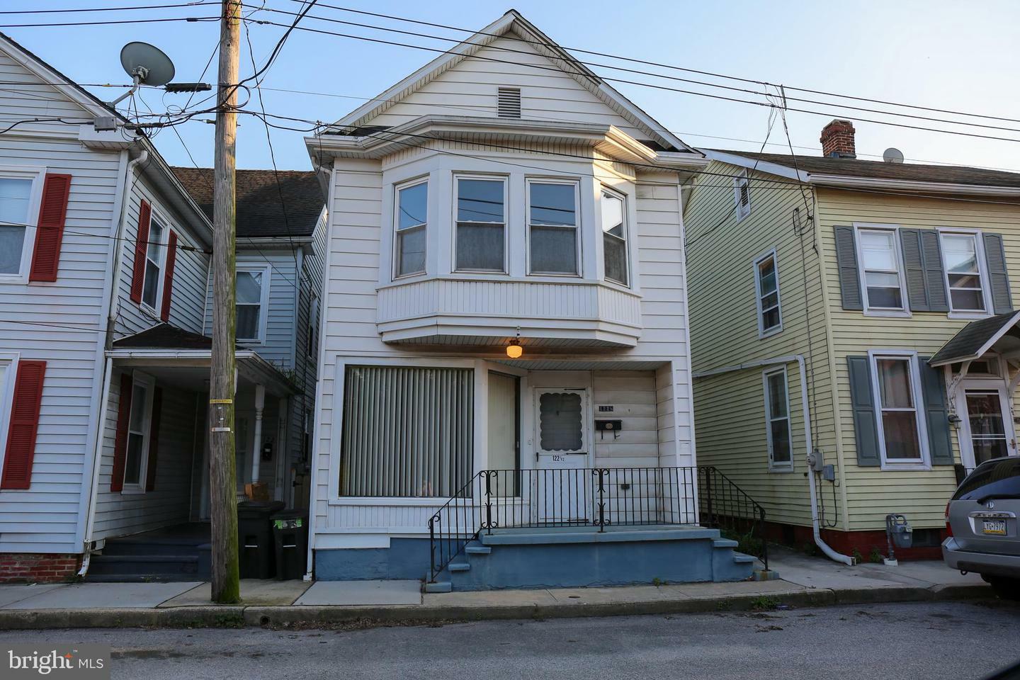 Property Photo:  122.5 Locust St  PA 17331 