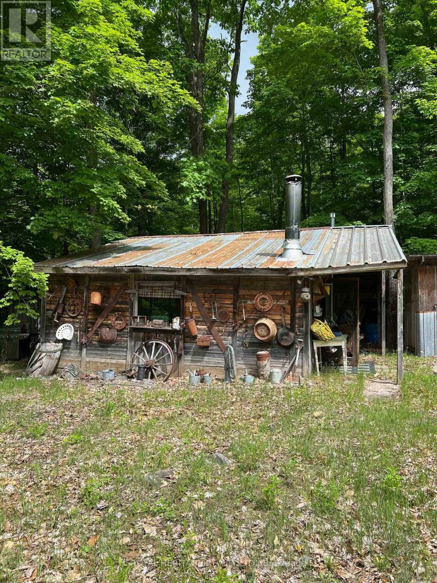 Property Photo:  426-S Pineview Ridge  ON K0L 1W0 