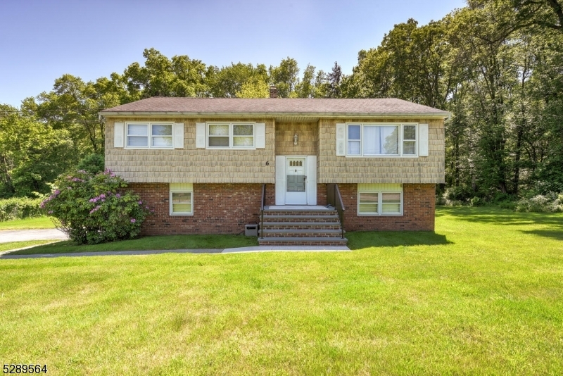 Property Photo:  6 Dolores Pl  NJ 07803 