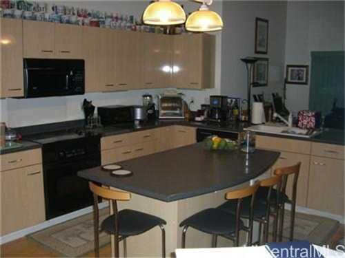 Property Photo: