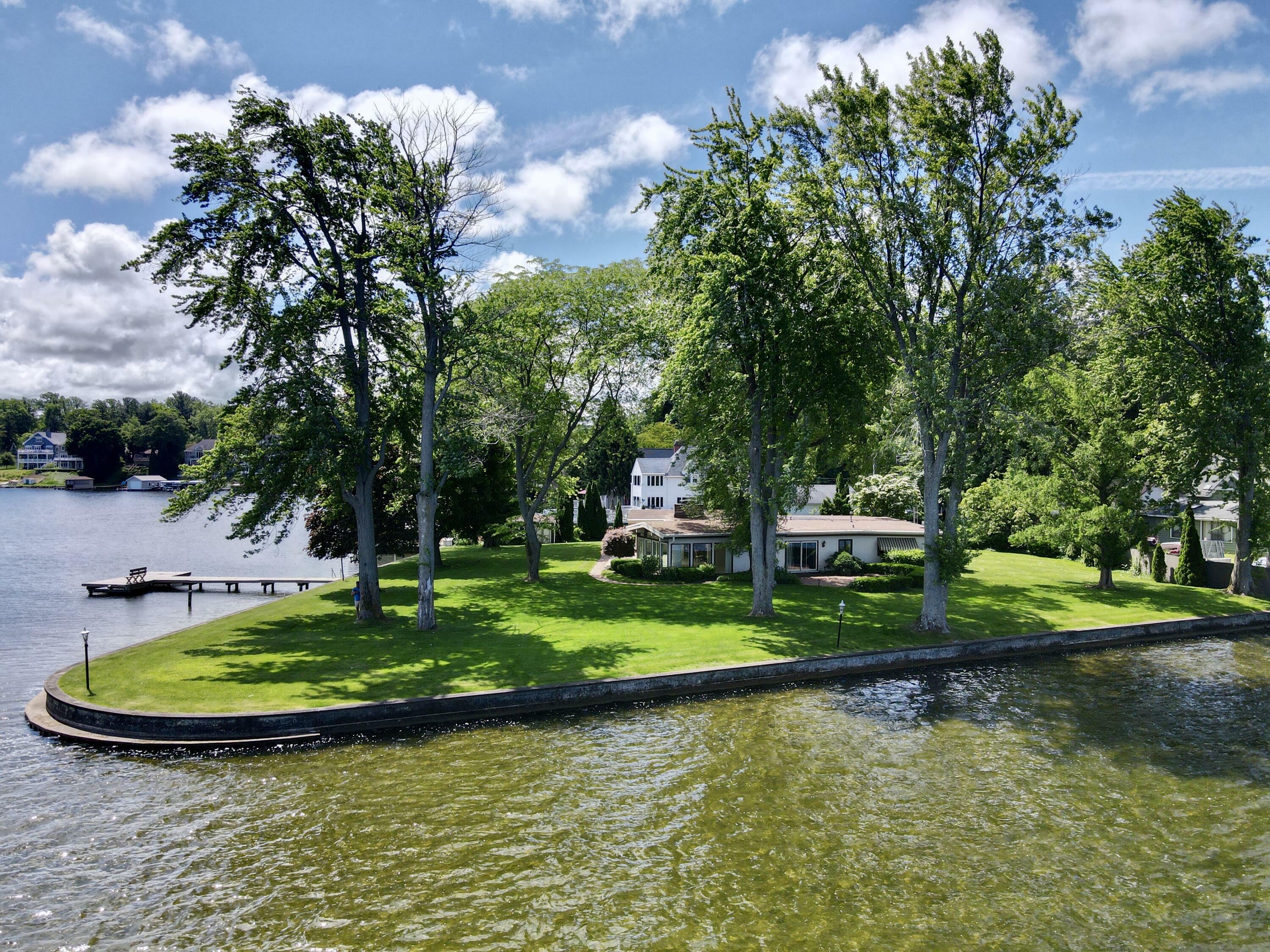 Property Photo:  7206 Beechwood Circle  MI 49098 