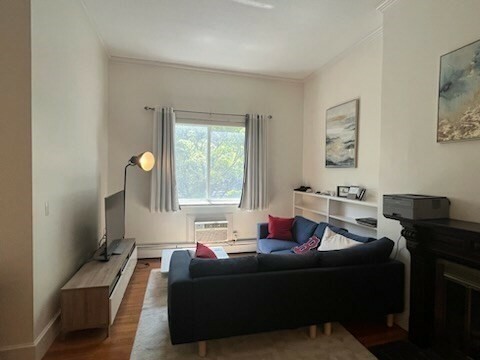 Property Photo:  186 Beacon Street 2A  MA 02116 