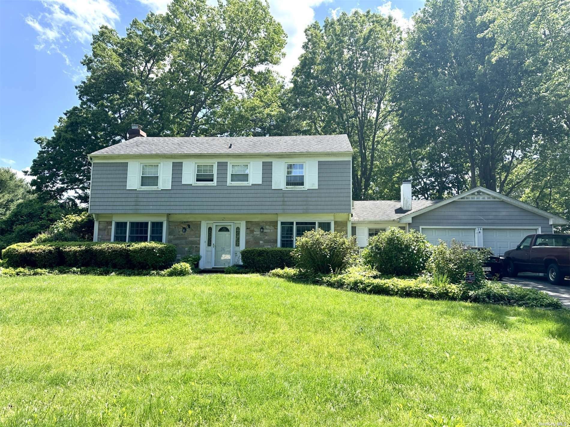 Property Photo:  36 Shelbourne Lane  NY 11790 