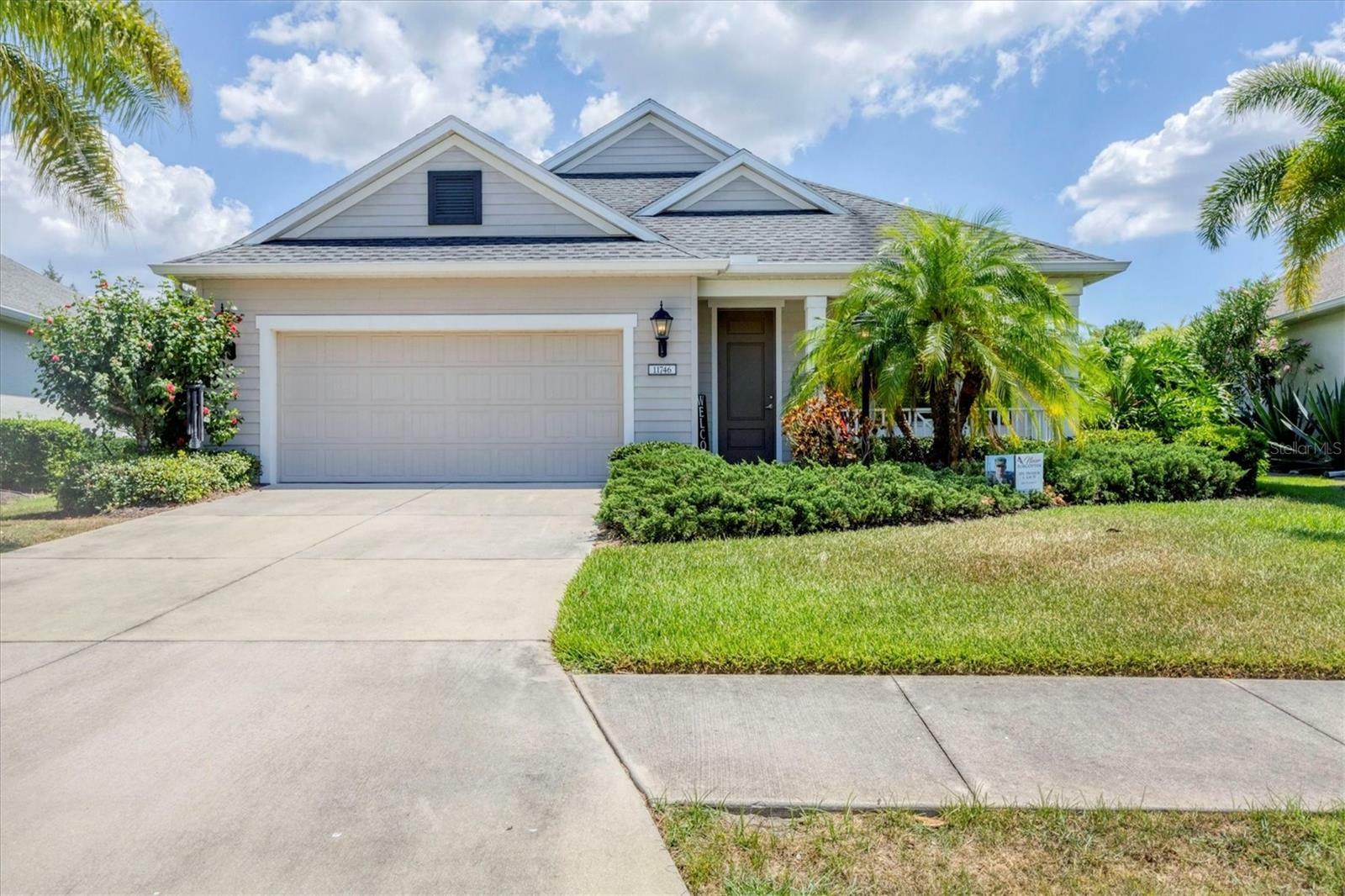 Property Photo:  11746 Forest Park Circle  FL 34211 