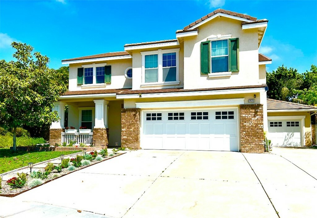 Property Photo:  1423 Meadowcrest Circle  CA 92882 