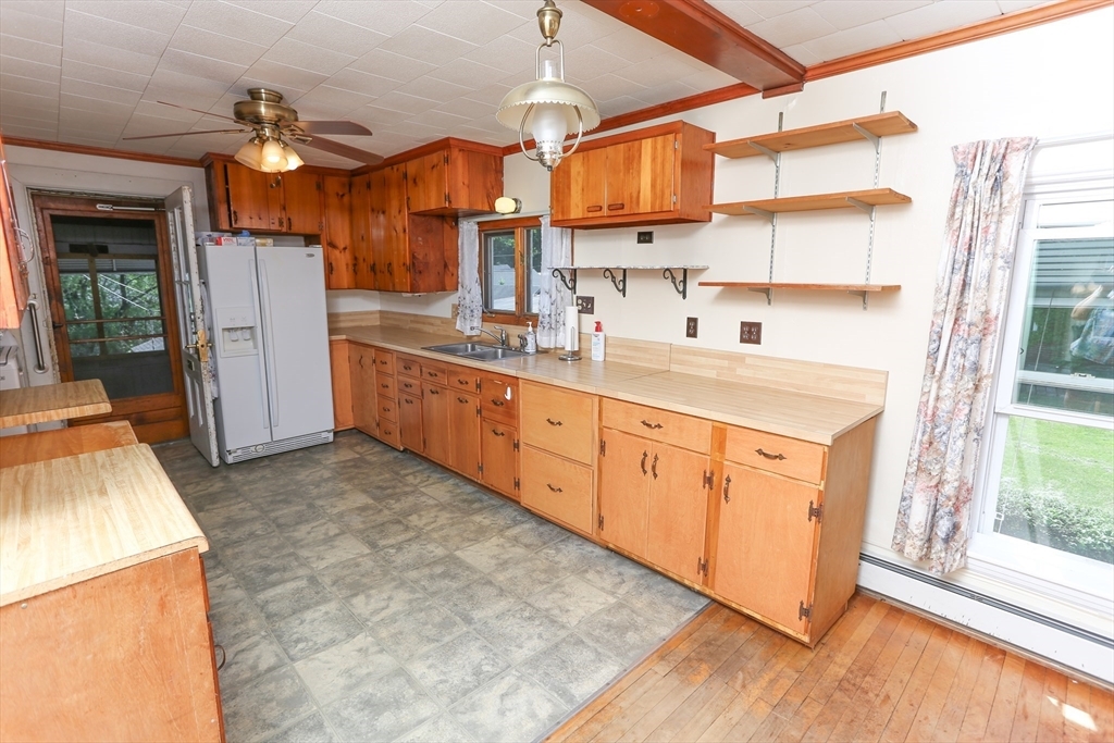 Property Photo:  3 Warner St  MA 01075 