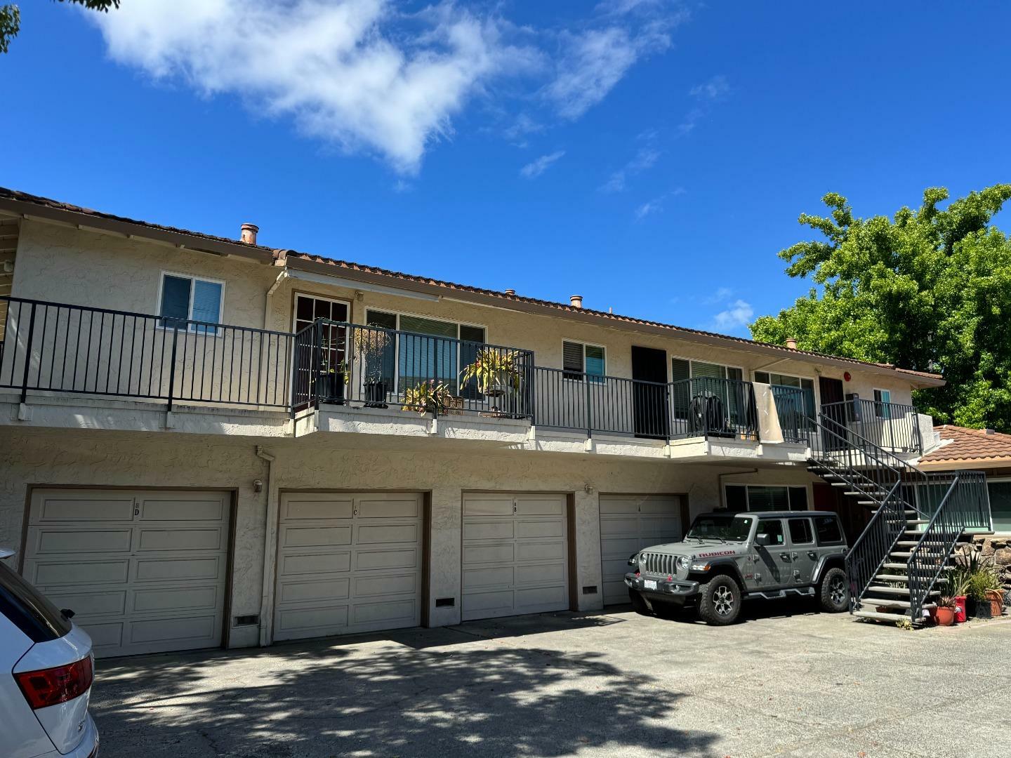 Property Photo:  1117 Oakmont Drive  CA 95117 