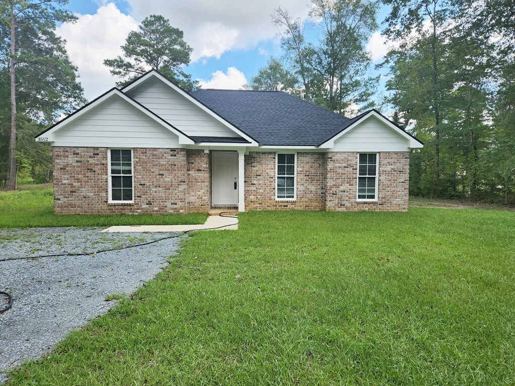 Property Photo:  3512 Moss Island Court  GA 31721 