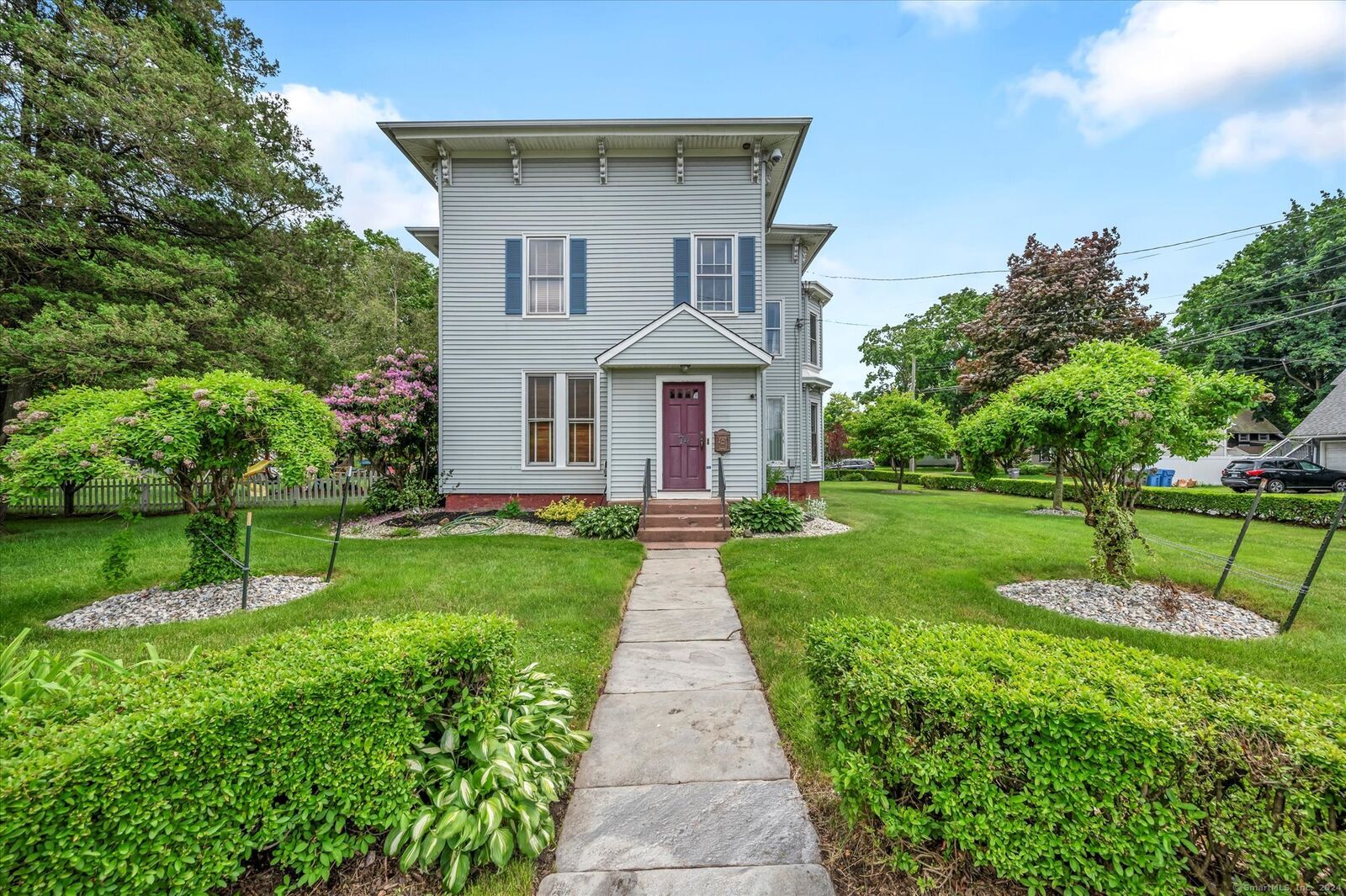Property Photo: 74 Woodbridge Street CT 06042