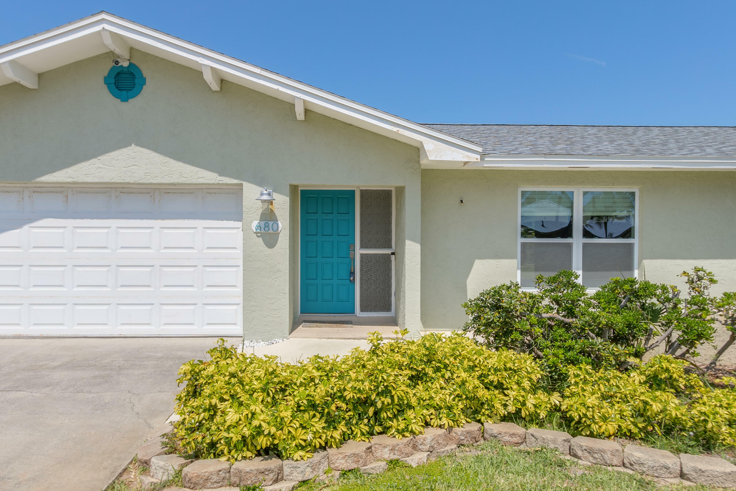 Property Photo:  680 Poinsetta Drive  FL 32937 