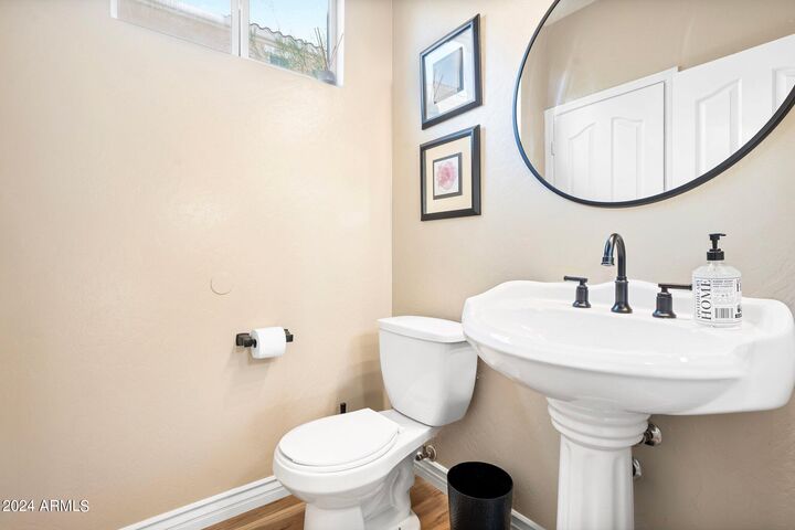 Property Photo: 304 W Mountain Sage Drive AZ 85045