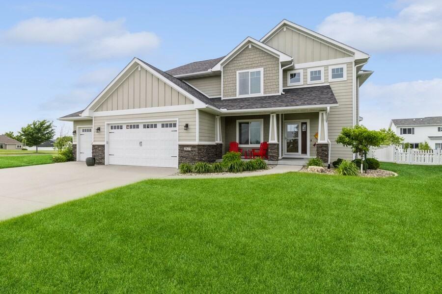 Property Photo:  2829 Danbury Road  IA 50010 