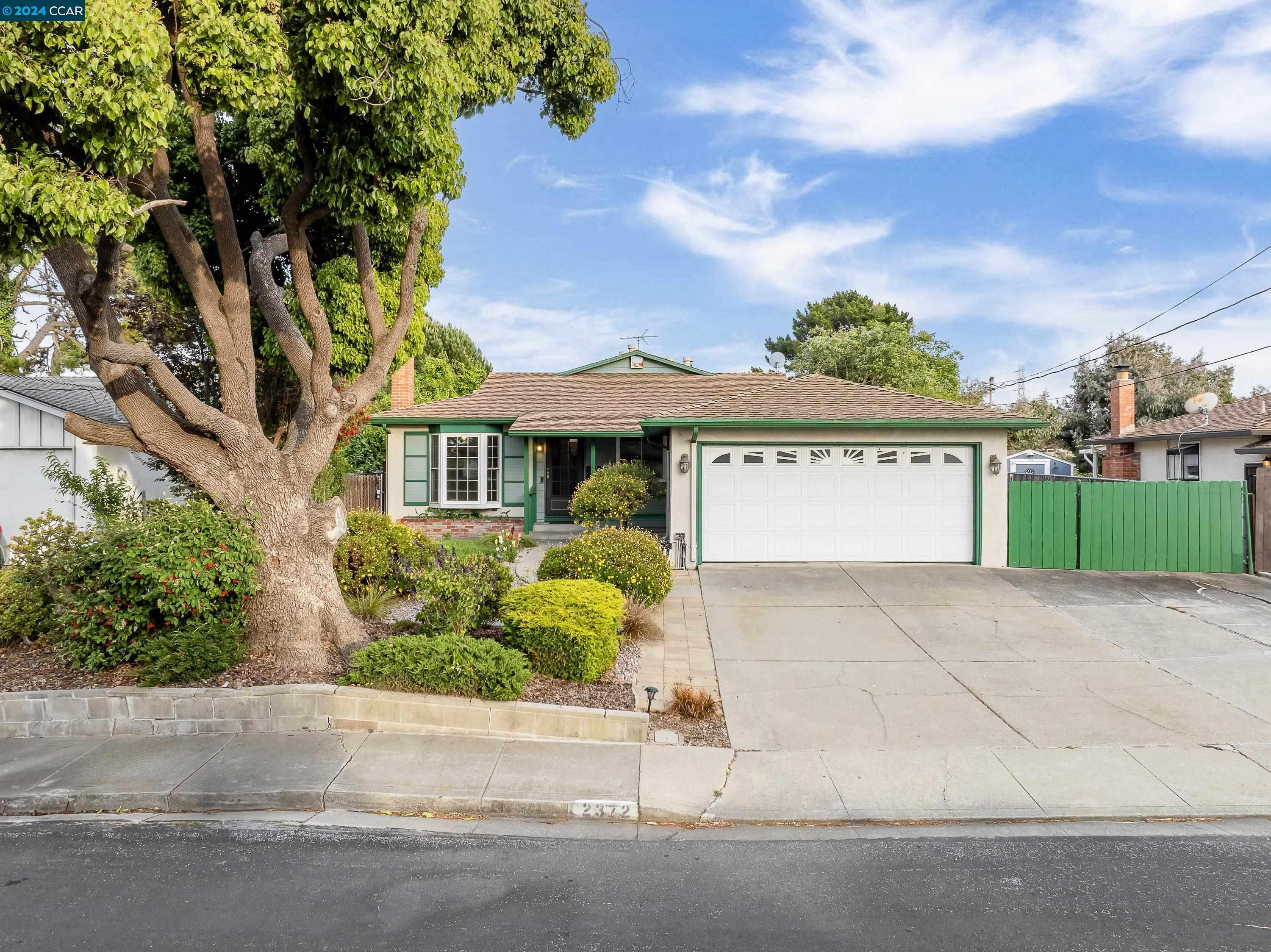 Property Photo: 2372 Shawn Dr CA 94806