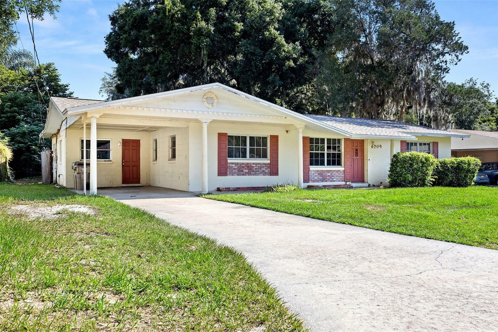 Property Photo:  6709 Fern Circle  FL 34748 