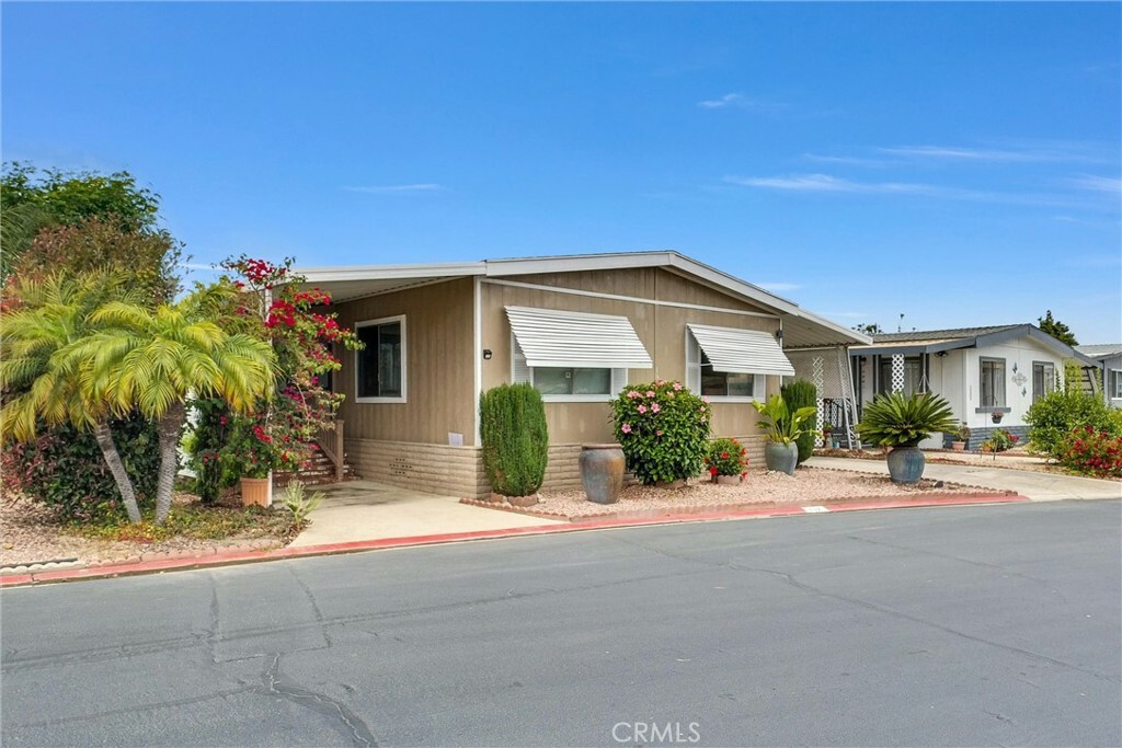 Property Photo:  1456 E Philadelphia 132  CA 91761 