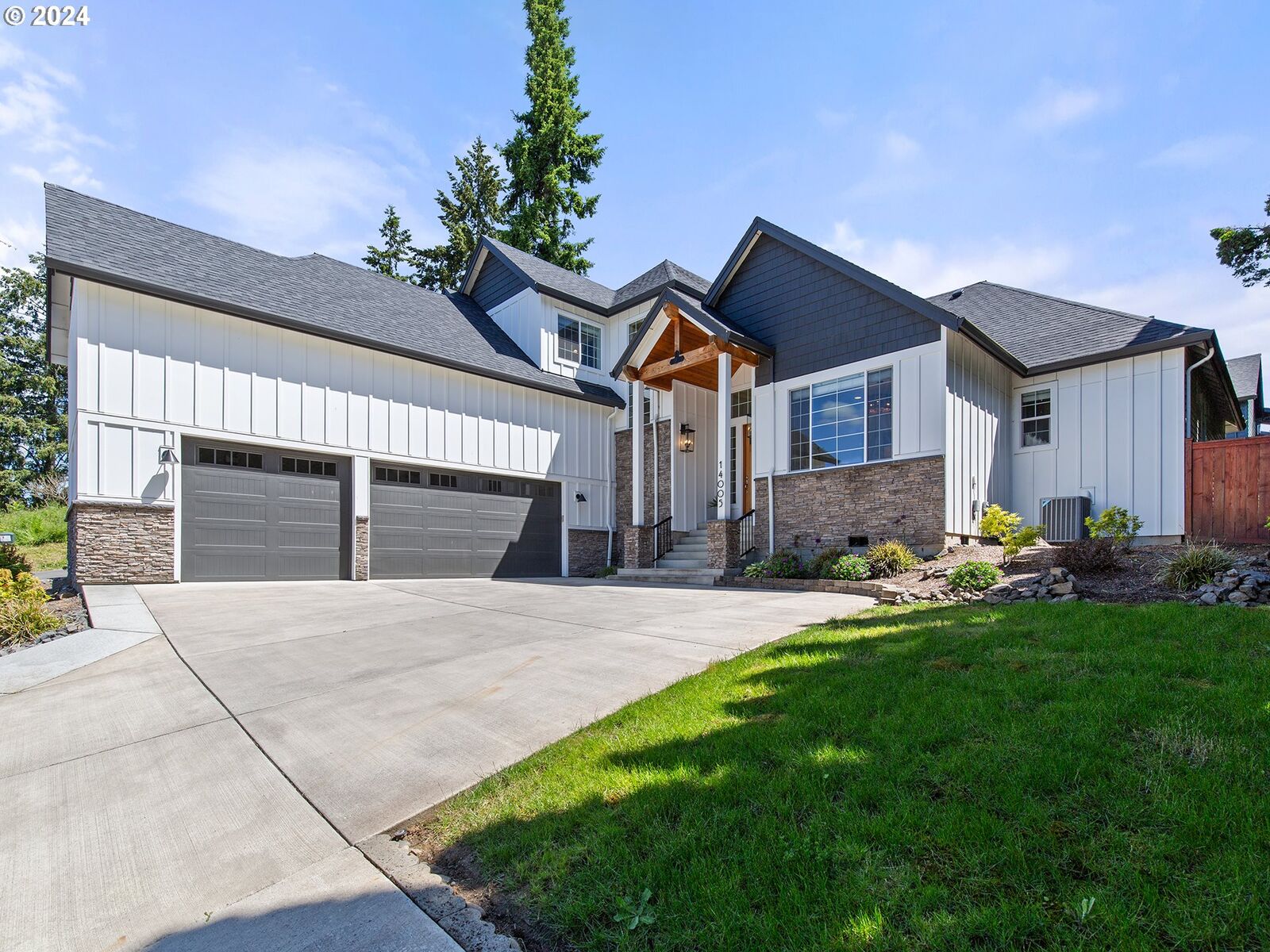 Property Photo:  14005 NW 43rd Ave  WA 98685 