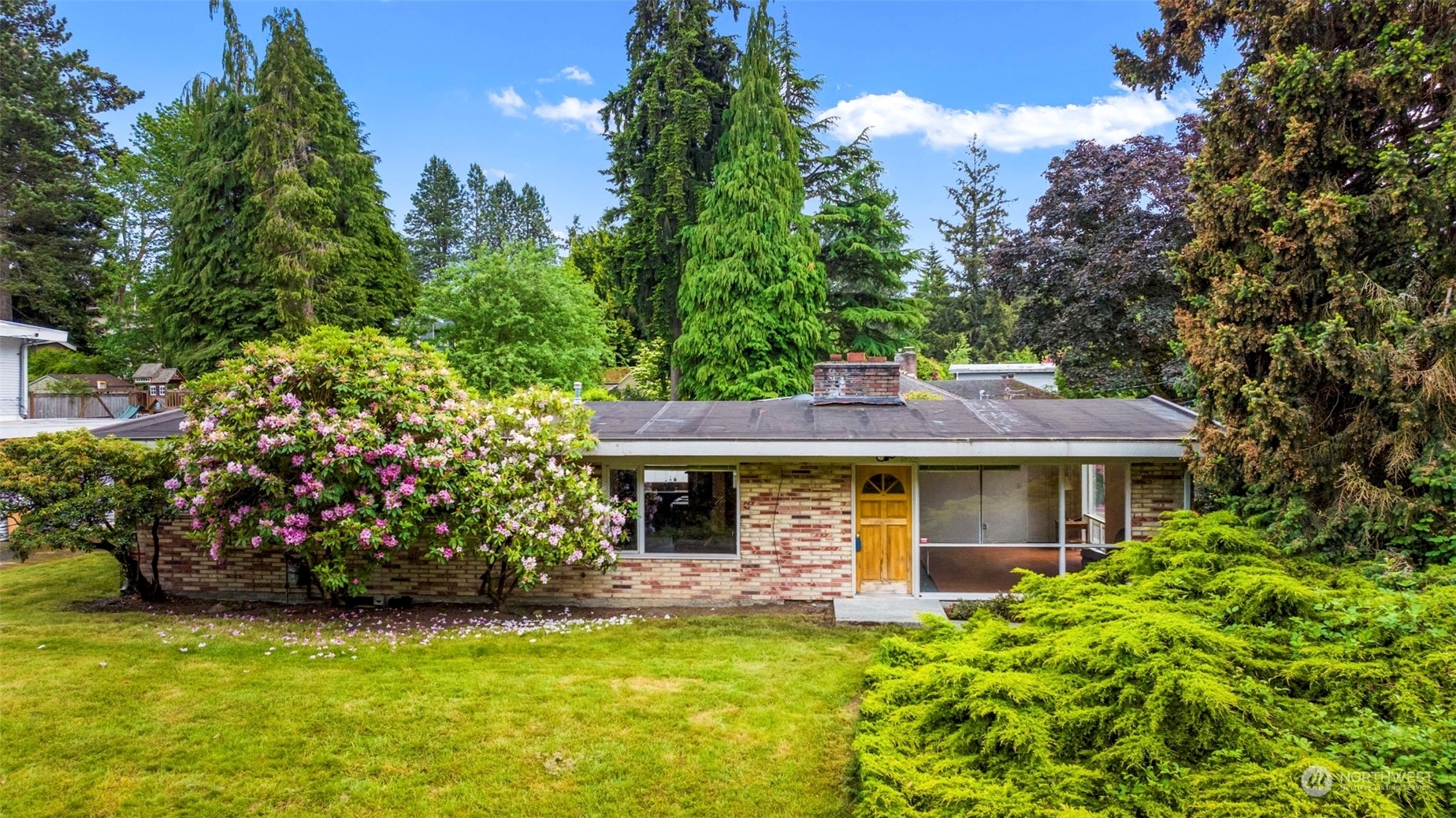 14705 SE 37th Street  Bellevue WA 98006 photo