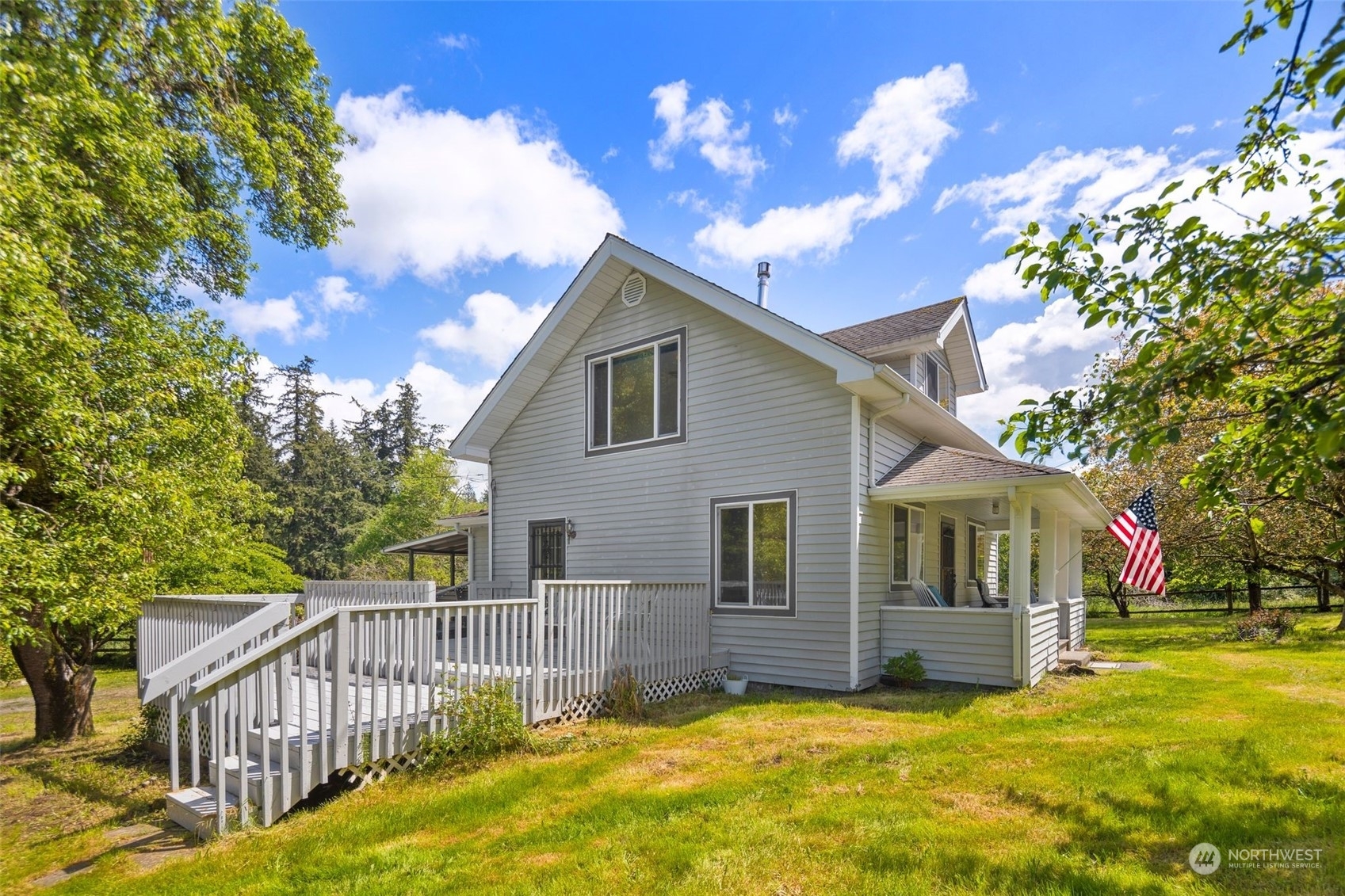 Property Photo:  4317 Village Road  WA 98292 