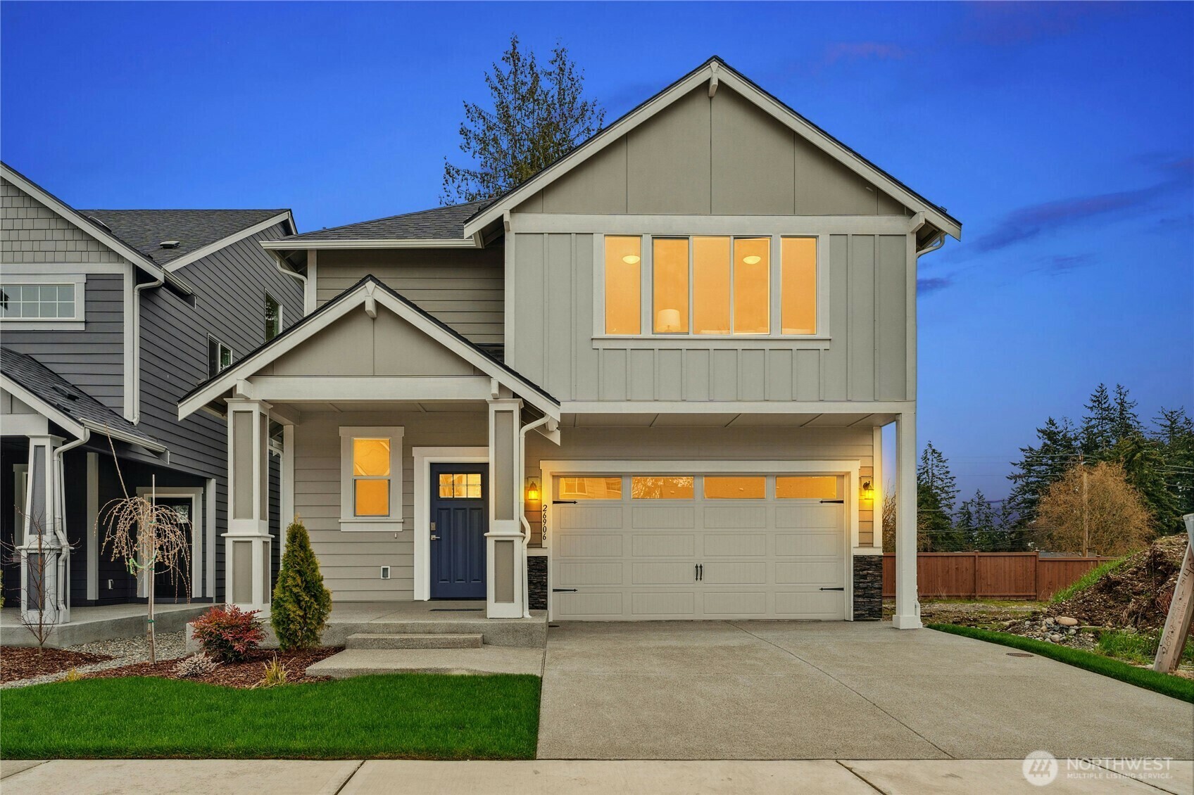 Property Photo: 26906 30th Place S 41 WA 98032