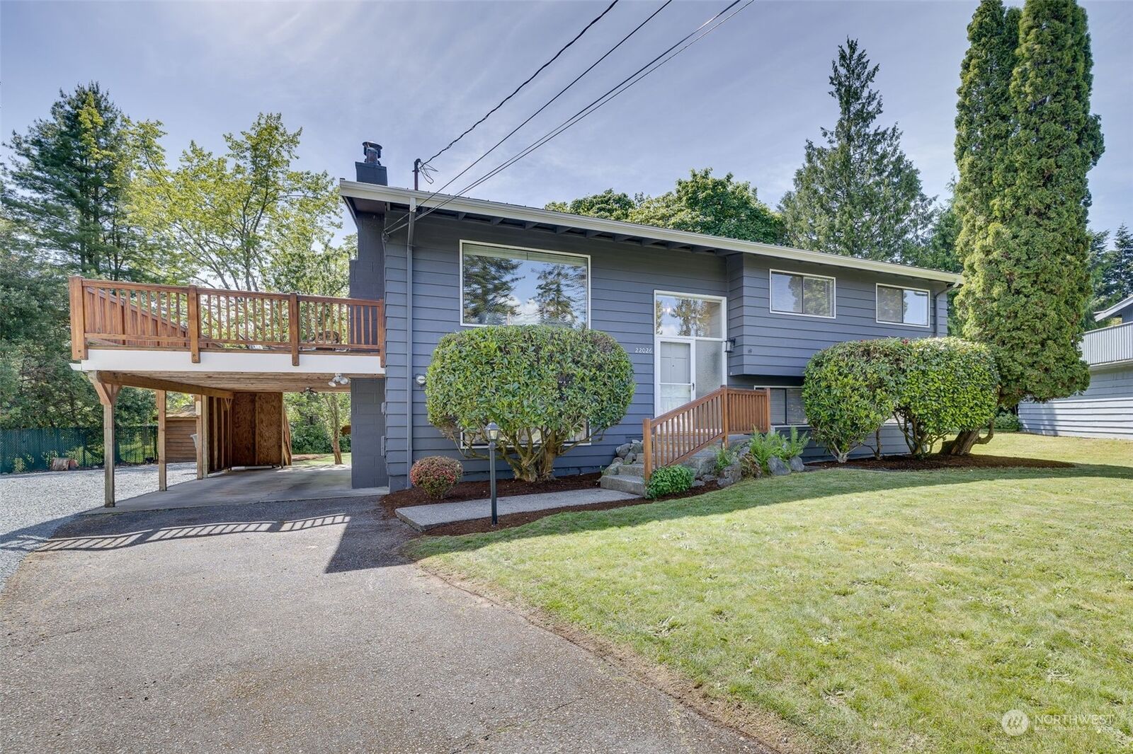 Property Photo:  22026 83rd Avenue W  WA 98026 