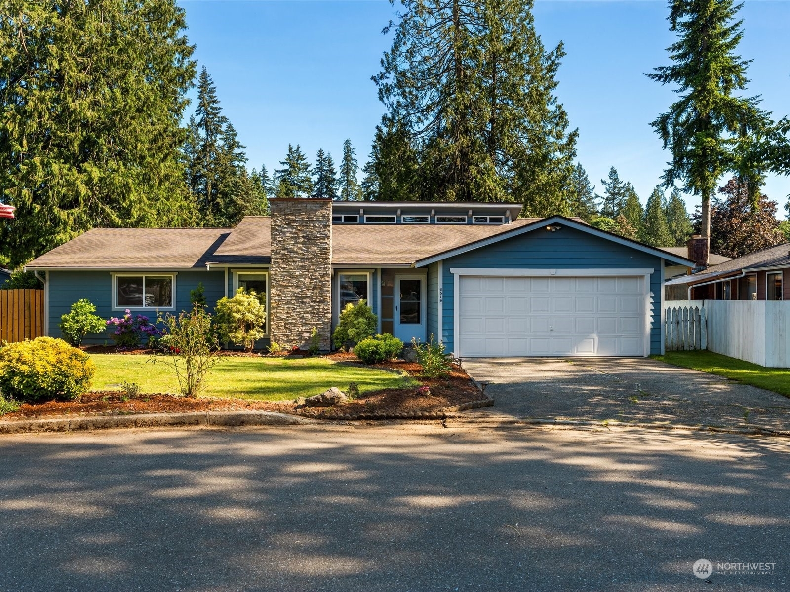 Property Photo:  6519 21st Drive NE  WA 98271 