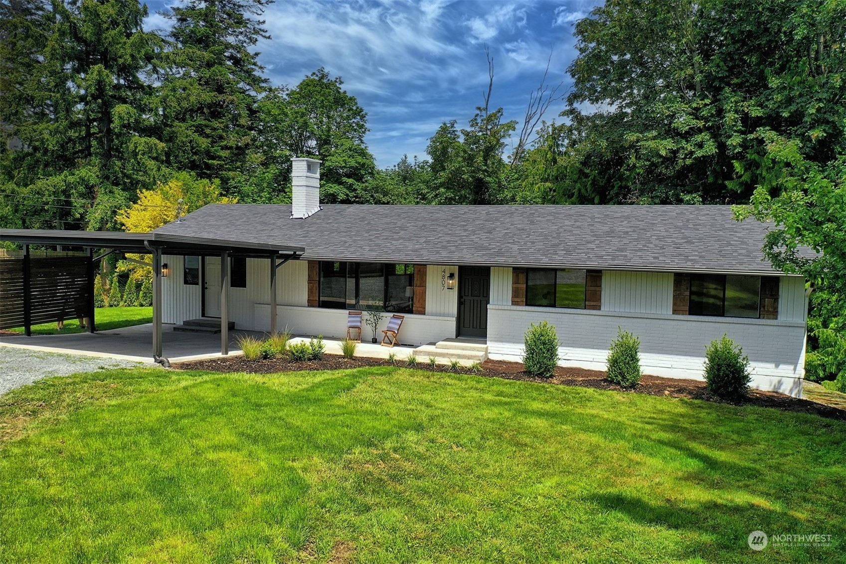 Property Photo:  4807 Bayview Lane  WA 98203 