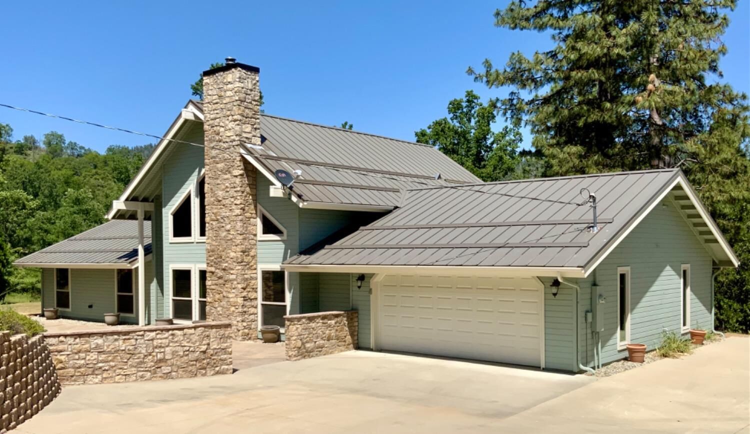 Property Photo: 52897 Meadow Ranch Road CA 93643