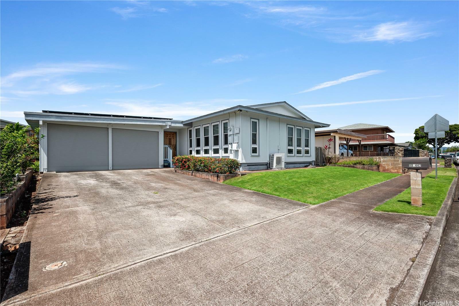 Property Photo:  98-447 Hoono Street  HI 96782 