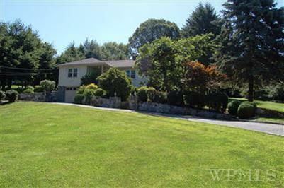 Property Photo:  1174 Hunterbrook Road  NY 10598 