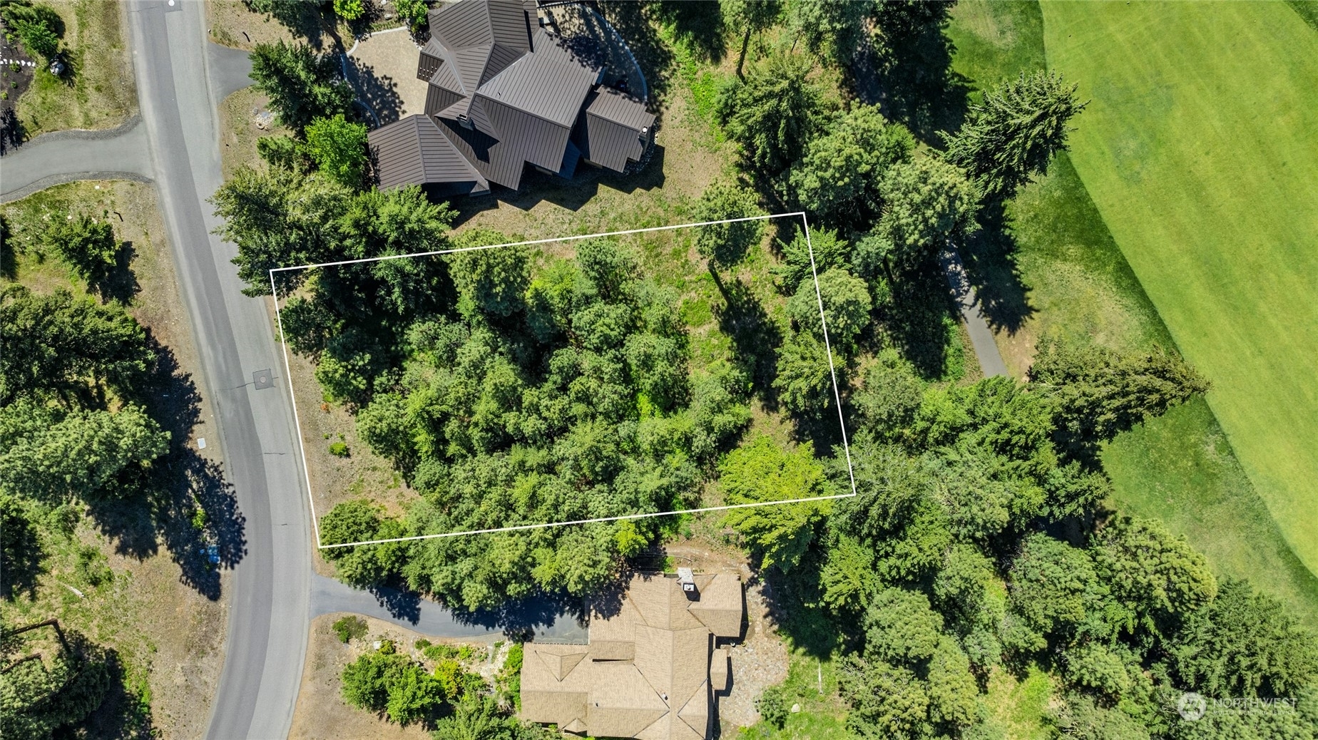 Property Photo:  1561 Larkspur Loop  WA 98922 