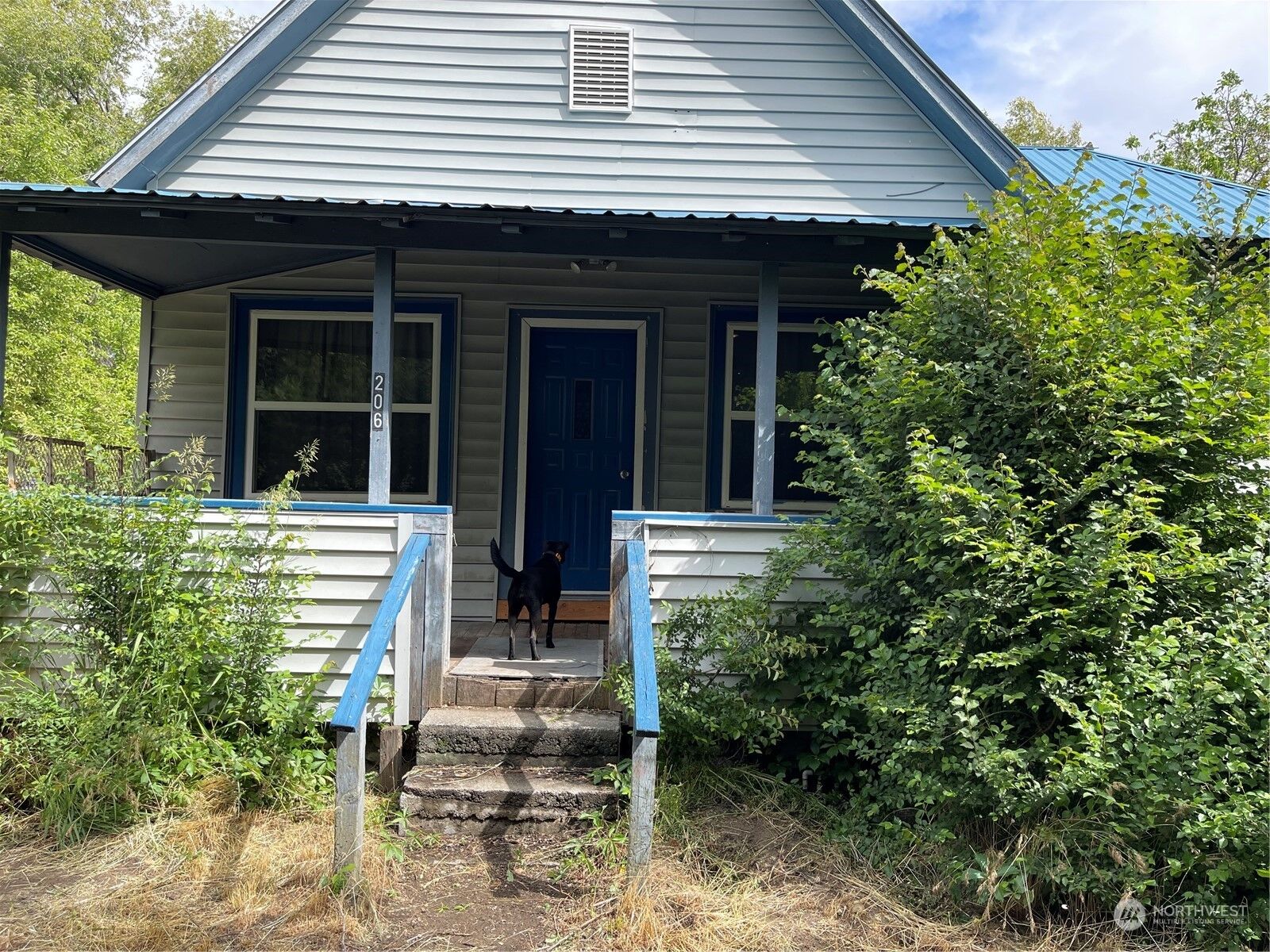 Property Photo: 206 N Main Street WA 98849