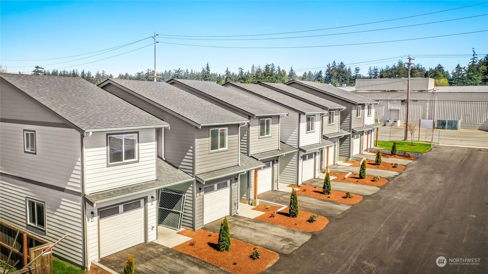 Property Photo:  563 NE Kettle St A4  WA 98277 