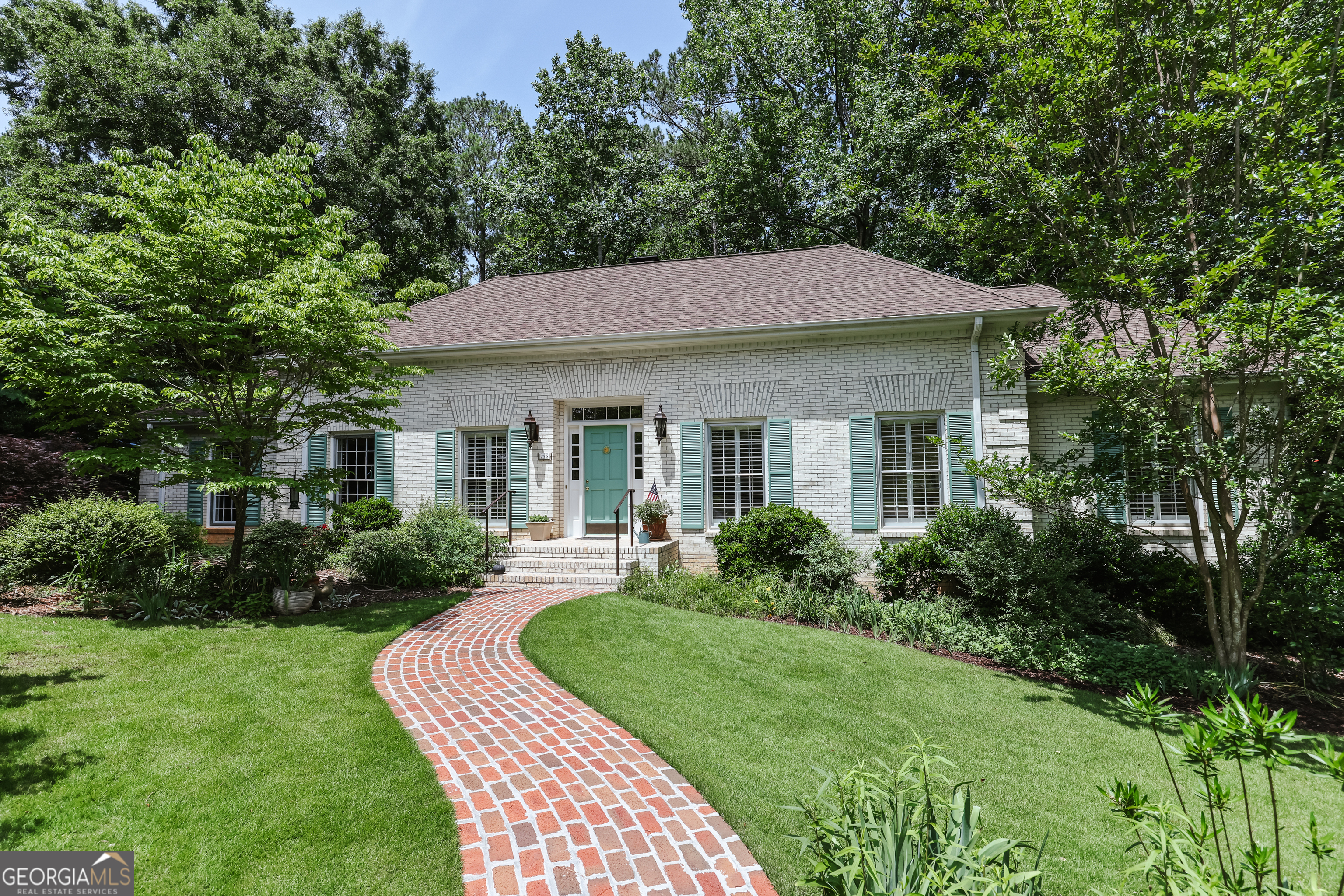 Property Photo:  375 Saint George Drive  GA 30606 