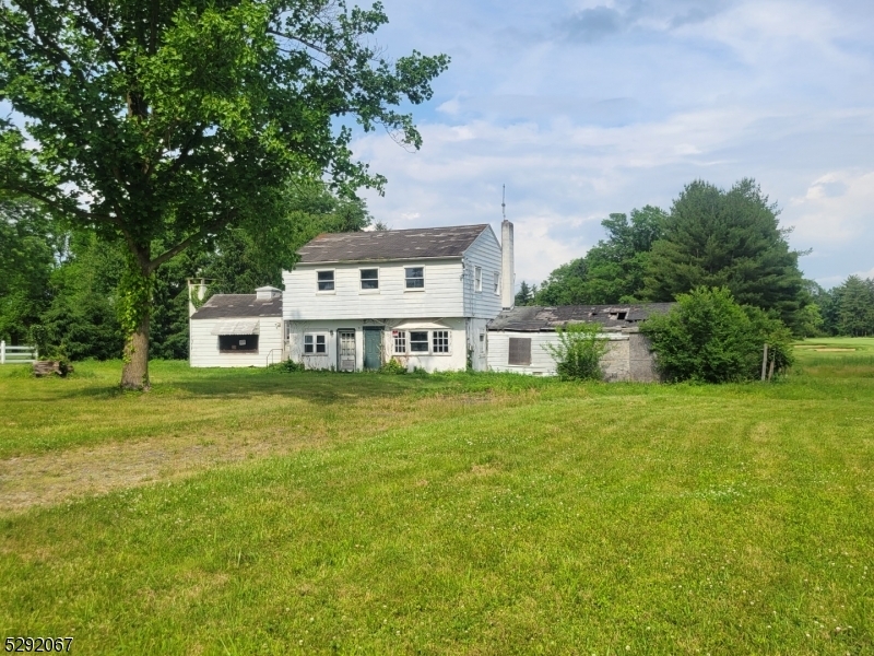 Property Photo:  133 Copper Hill Rd  NJ 08551 