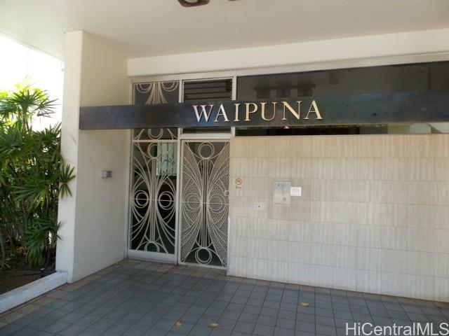 Property Photo:  469 Ena Road 1304  HI 96815 